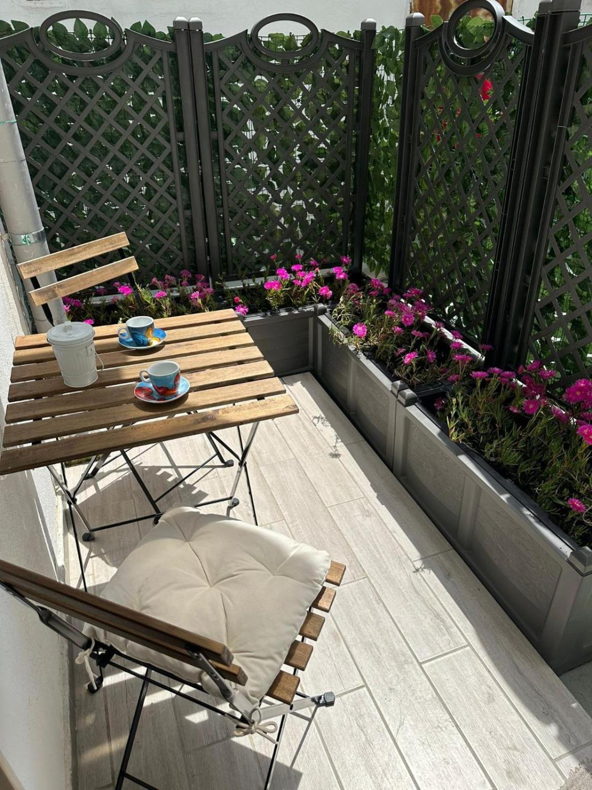 Bari Valona Rooms Bagian luar foto