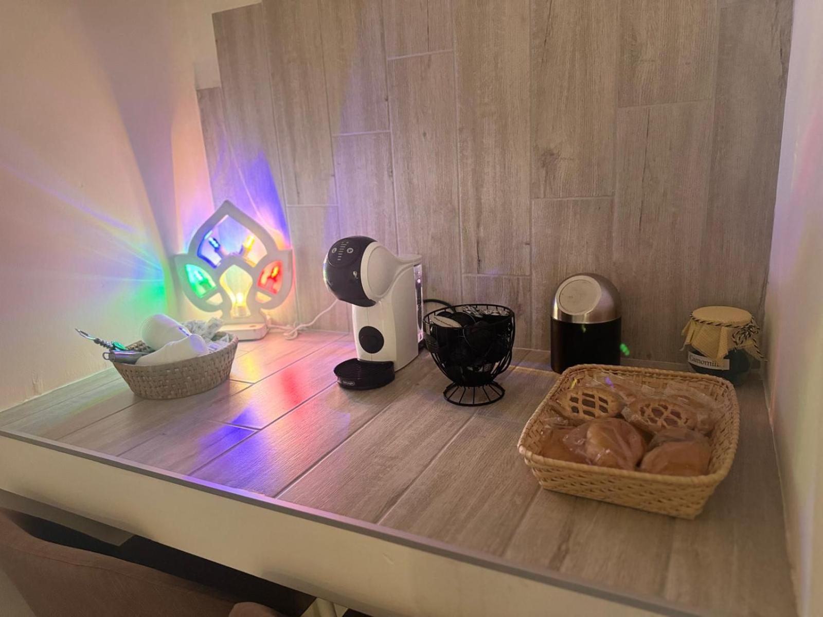 Bari Valona Rooms Bagian luar foto